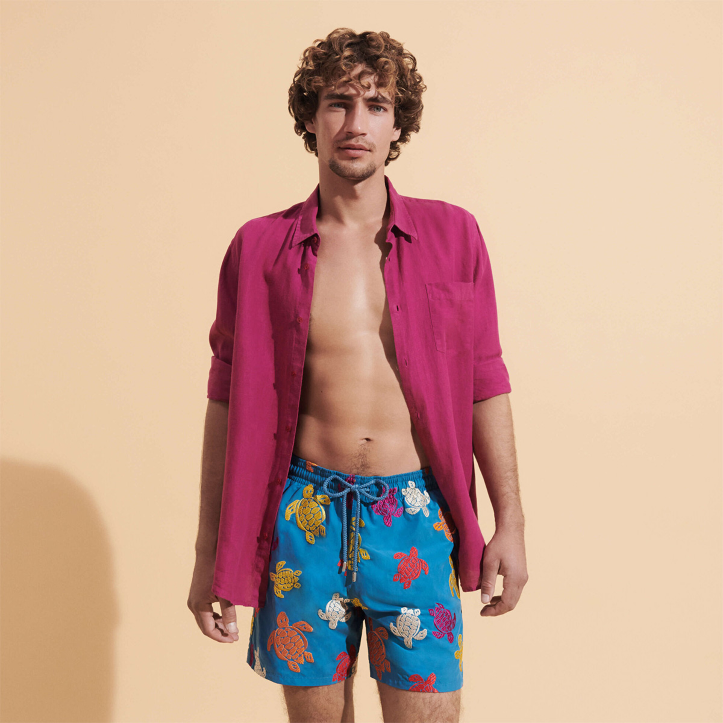 Resim Erkek Mistral Ronde Tortues Multicolores - Limited Edition Mayo MISU3C36-366 | Vilebrequin